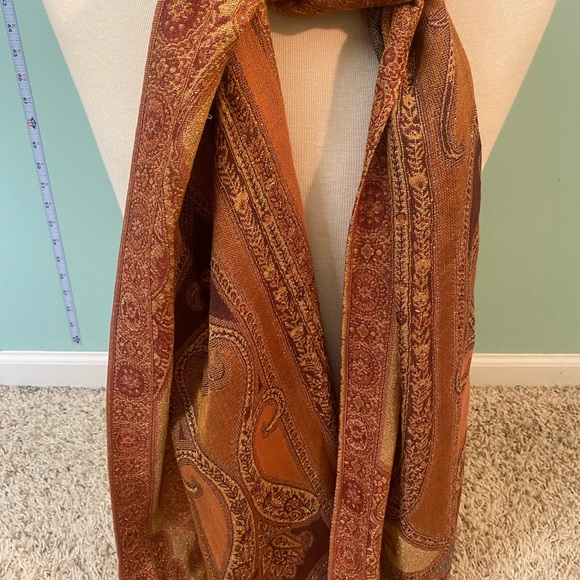 ❄️Collection Eighteen Women’s Scarf❄️ - Picture 9 of 13